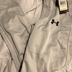 Boys size Medium Under Armour baseball pants. NWT!